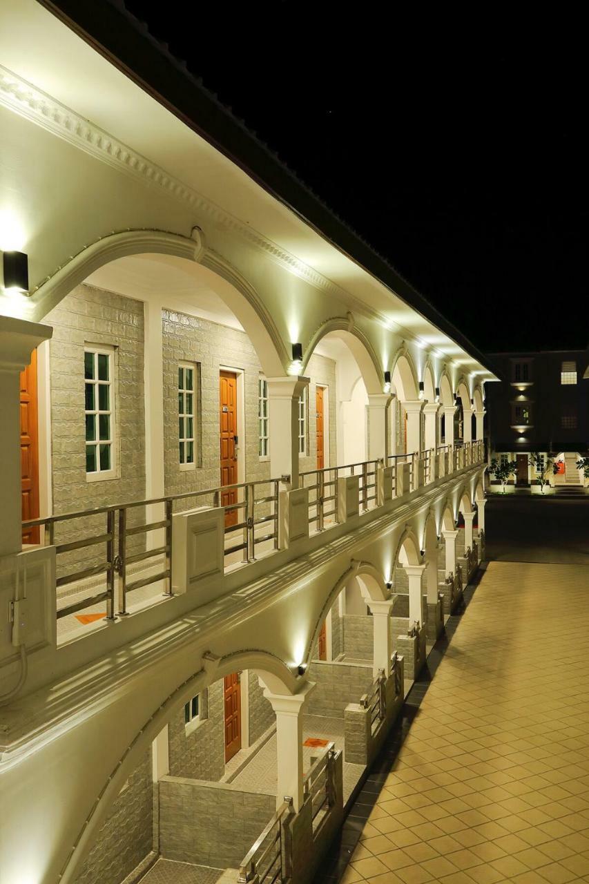 K.C Residence Yangon Luaran gambar