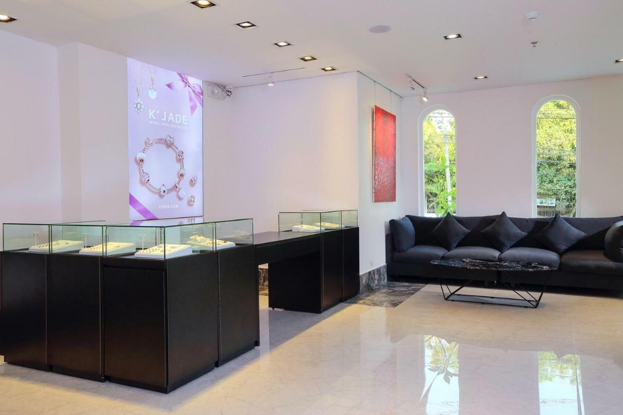 K.C Residence Yangon Luaran gambar
