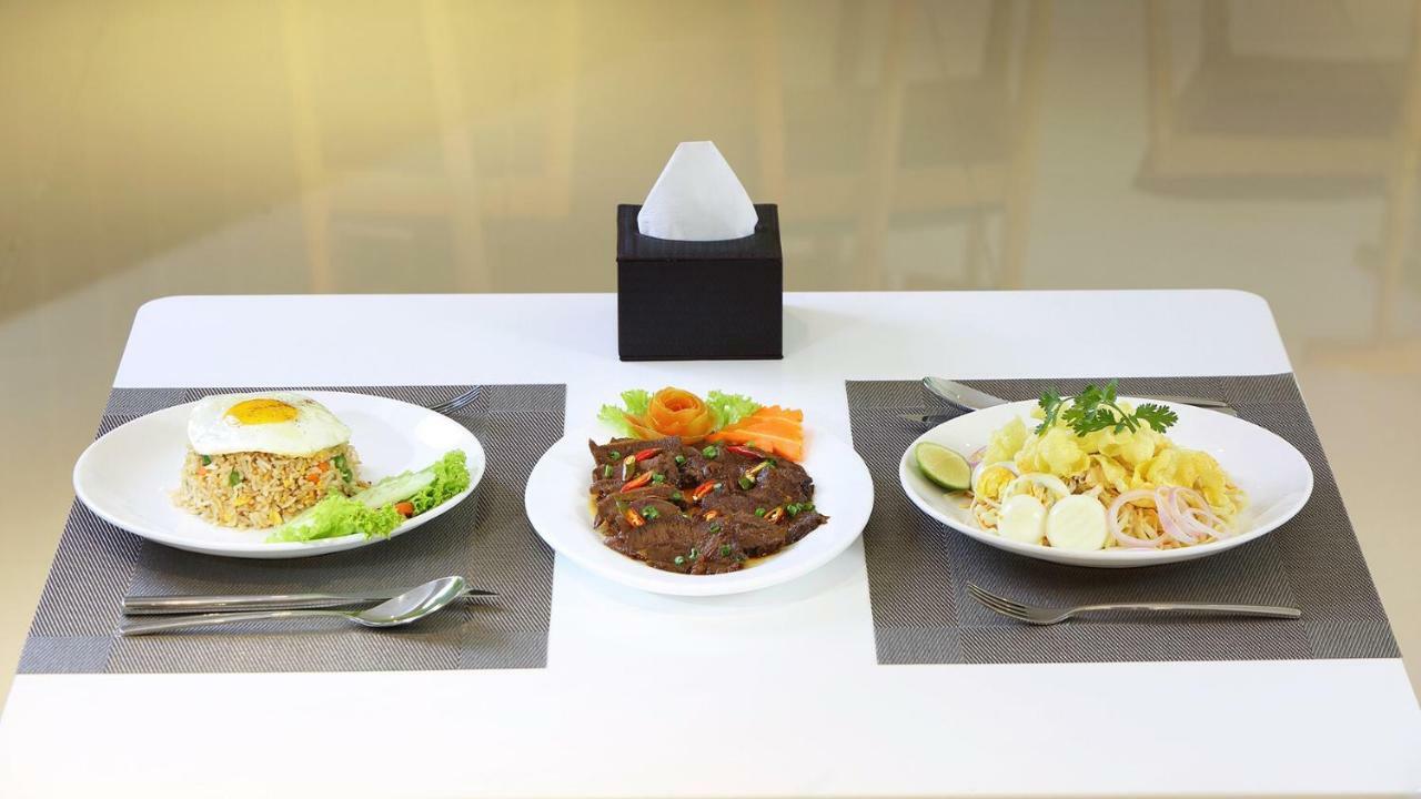 K.C Residence Yangon Luaran gambar