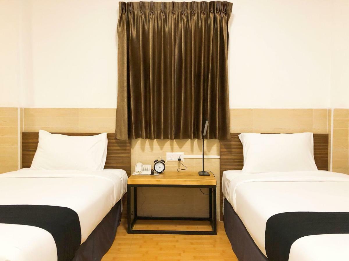 K.C Residence Yangon Luaran gambar